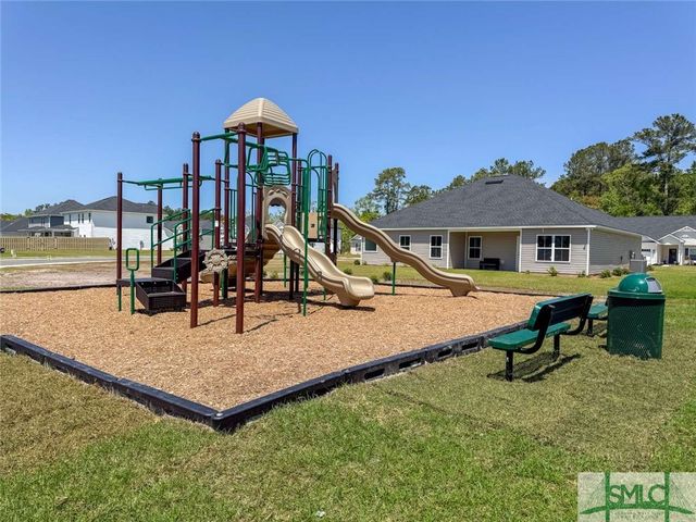 422 Buckingham Drive, Midway, GA 31320