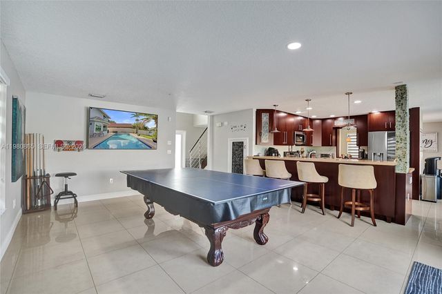 13901 Appalachian Trl, Davie, FL 33325