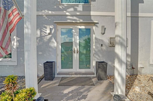 13901 Appalachian Trl, Davie, FL 33325