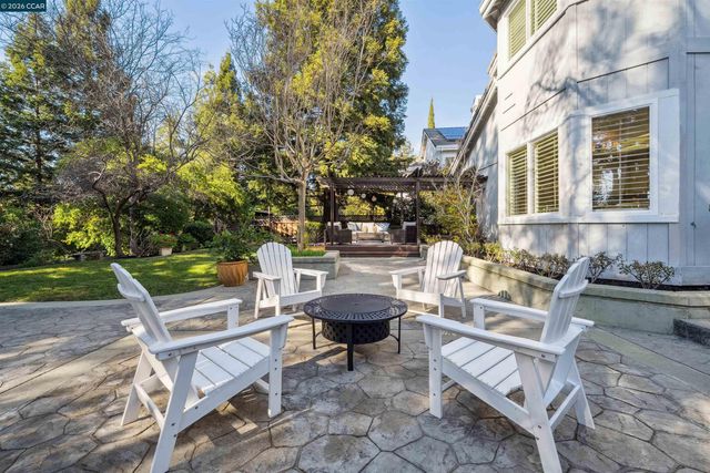 3840 Cottonwood Dr, Danville, CA 94506