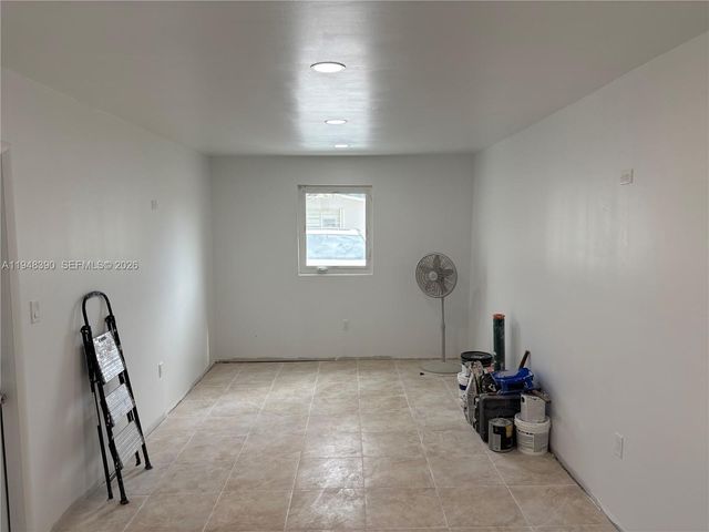 330 N 69th Way, Hollywood, FL 33024