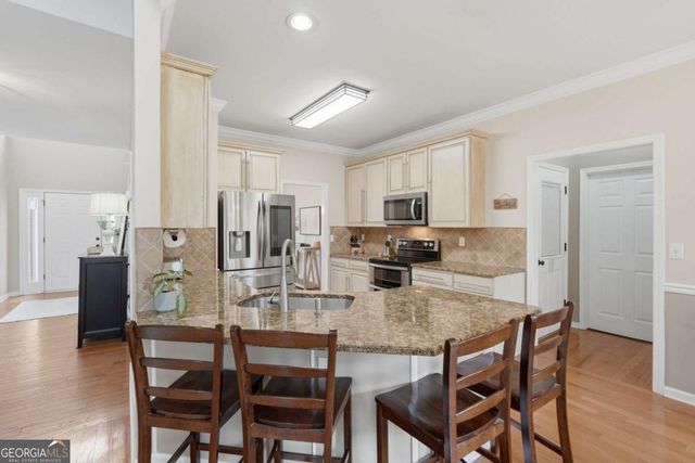 60 Gilbert Circle, Suwanee, GA 30024