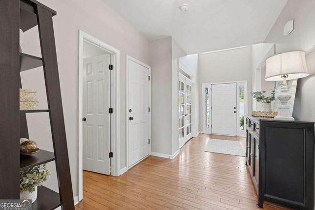 60 Gilbert Circle, Suwanee, GA 30024