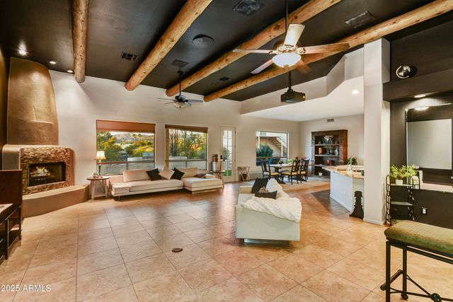 8956 E STAGE COACH PASS Road, Carefree, AZ 85377