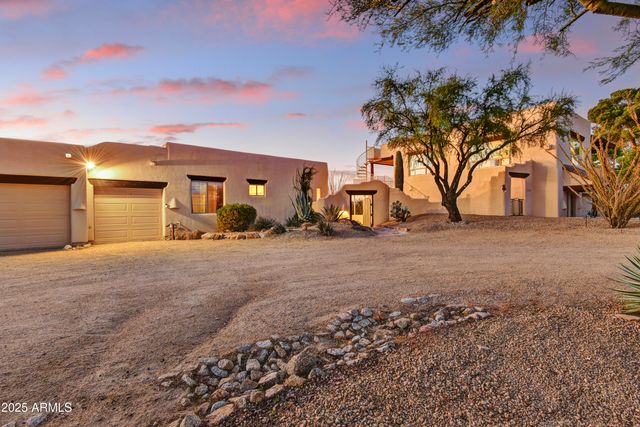 8956 E STAGE COACH PASS Road, Carefree, AZ 85377