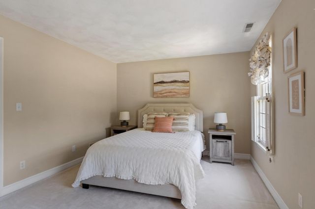 282 Blue Ridge Rd, North Andover, MA 01845