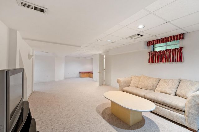 282 Blue Ridge Rd, North Andover, MA 01845