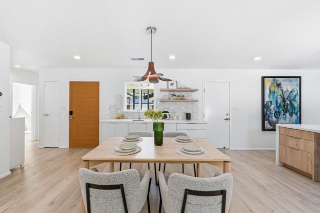 3086 Taper Avenue, Santa Clara, CA 95051