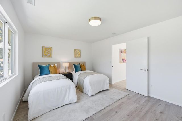 3086 Taper Avenue, Santa Clara, CA 95051