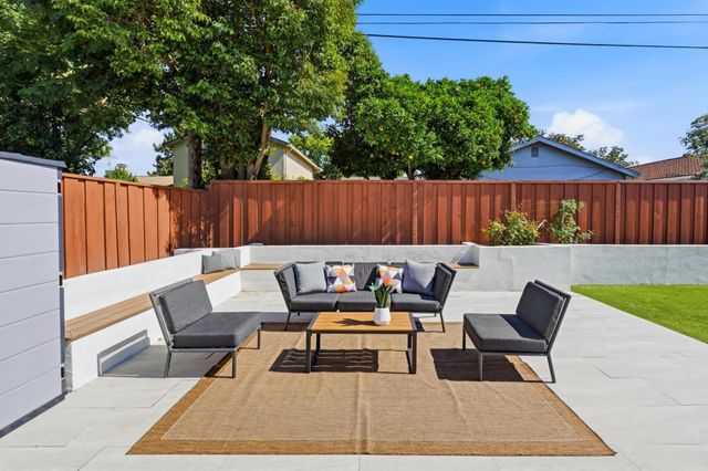 3086 Taper Avenue, Santa Clara, CA 95051