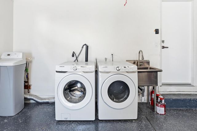 3086 Taper Avenue, Santa Clara, CA 95051