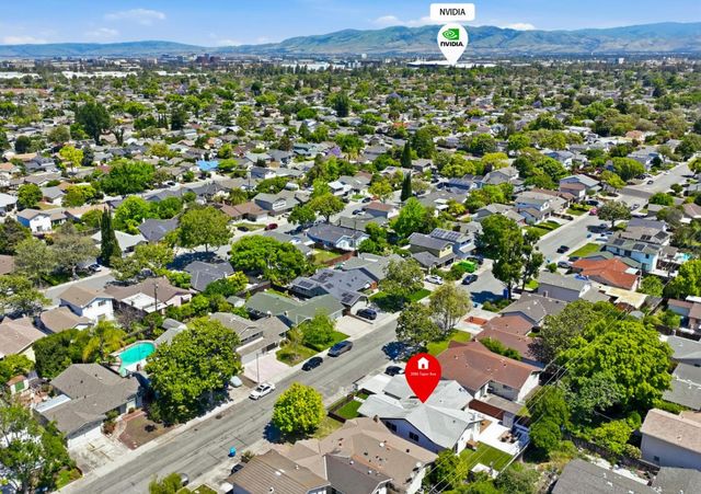 3086 Taper Avenue, Santa Clara, CA 95051