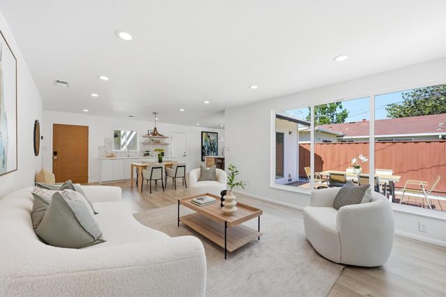 3086 Taper Avenue, Santa Clara, CA 95051