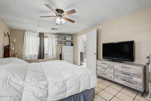 2467 N Sparkman Boulevard, Tucson, AZ 85716