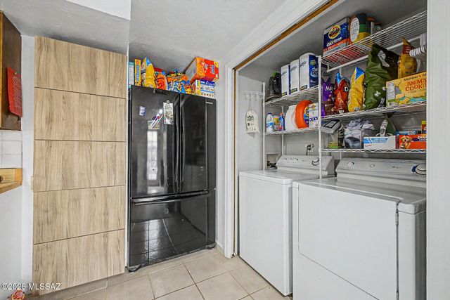 2467 N Sparkman Boulevard, Tucson, AZ 85716