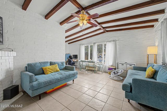 2467 N Sparkman Boulevard, Tucson, AZ 85716