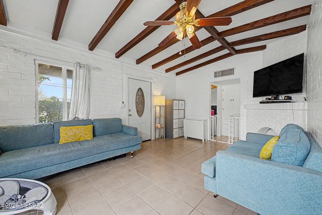 2467 N Sparkman Boulevard, Tucson, AZ 85716