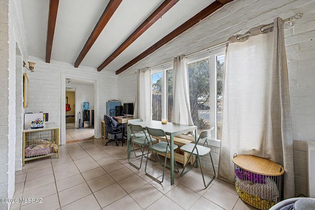 2467 N Sparkman Boulevard, Tucson, AZ 85716