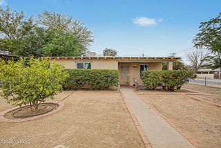2467 N Sparkman Boulevard, Tucson, AZ 85716