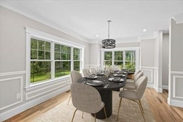 10 Union Lane, Canton, MA 02021