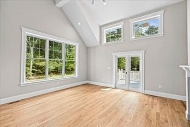 10 Union Lane, Canton, MA 02021