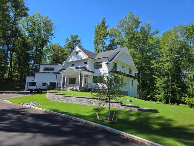 10 Union Lane, Canton, MA 02021