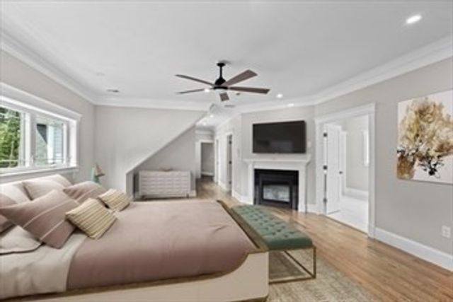 10 Union Lane, Canton, MA 02021