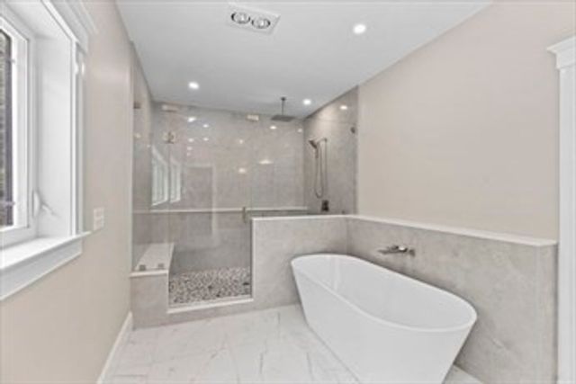 10 Union Lane, Canton, MA 02021