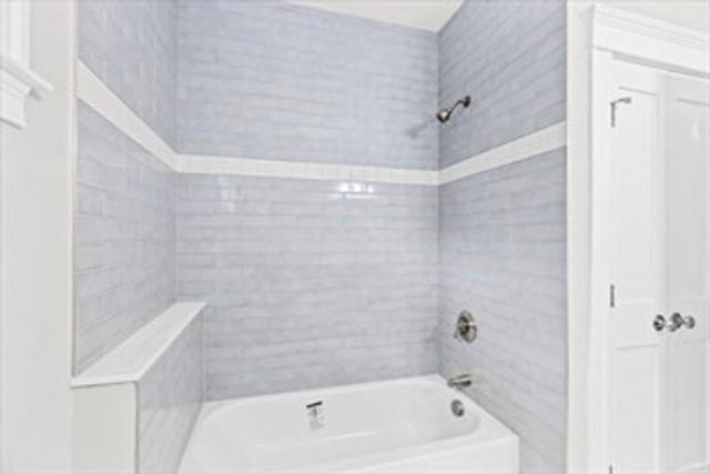 10 Union Lane, Canton, MA 02021