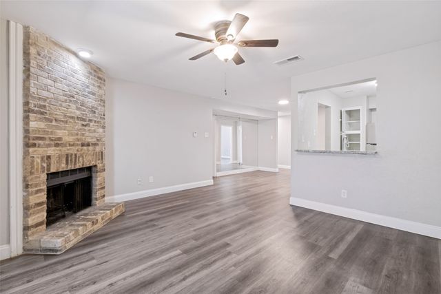 5840 Spring Valley Road 803, Dallas, TX 75254