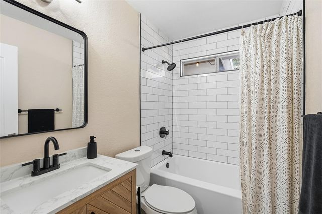 115 Finch LN, Georgetown, TX 78626