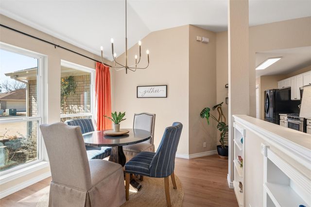 115 Finch LN, Georgetown, TX 78626