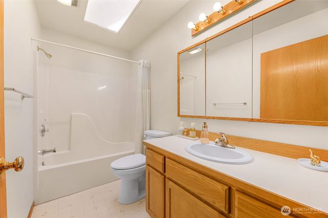 5654 Axton Court, Ferndale, WA 98248
