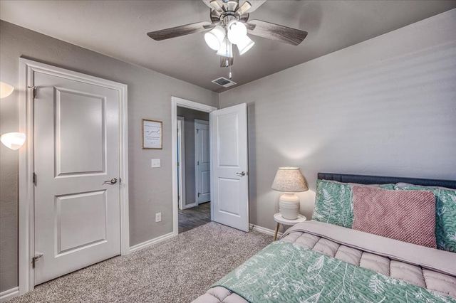 3909 Lynne Avenue, Edmond, OK 73012