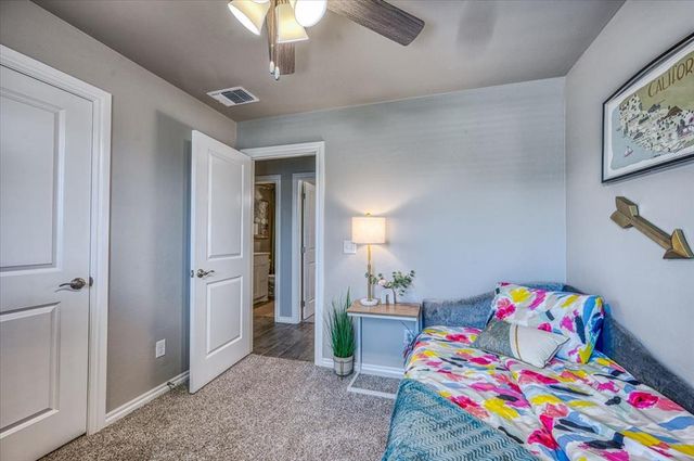 3909 Lynne Avenue, Edmond, OK 73012