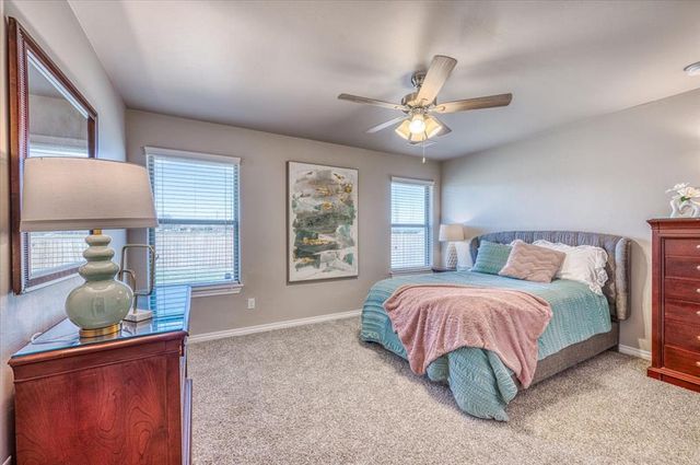 3909 Lynne Avenue, Edmond, OK 73012