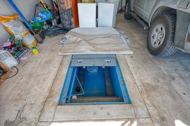 3909 Lynne Avenue, Edmond, OK 73012