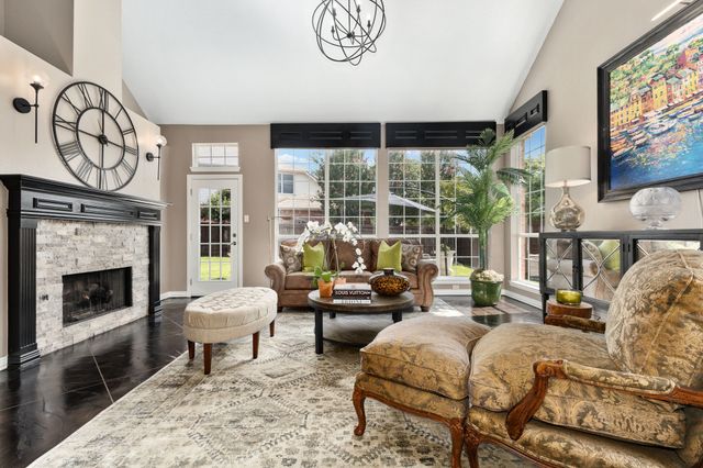 8013 Pretoria Place, Fort Worth, TX 76123