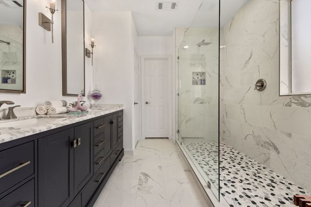 8013 Pretoria Place, Fort Worth, TX 76123