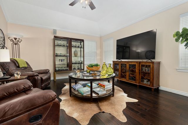 8013 Pretoria Place, Fort Worth, TX 76123