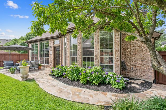 8013 Pretoria Place, Fort Worth, TX 76123