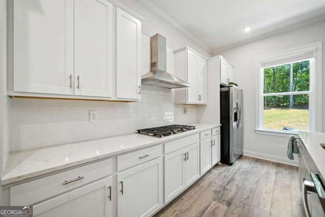 562 LINGER LONGER Drive, Ellijay, GA 30540