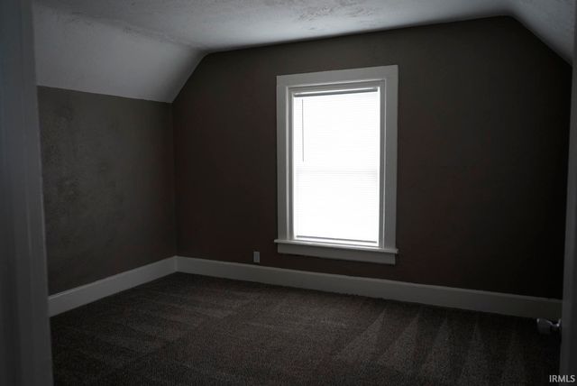 1421 Linden Avenue, South Bend, IN 46628