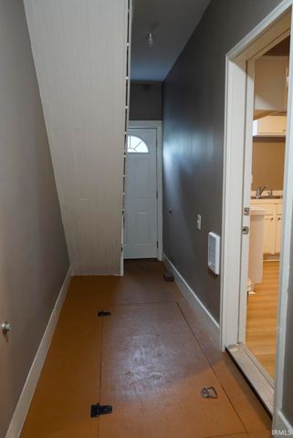 1421 Linden Avenue, South Bend, IN 46628