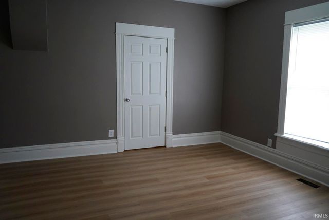 1421 Linden Avenue, South Bend, IN 46628