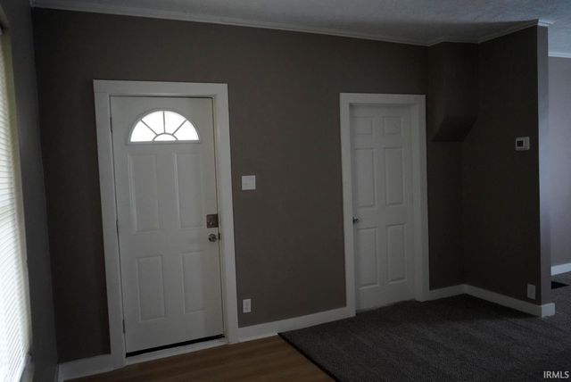 1421 Linden Avenue, South Bend, IN 46628