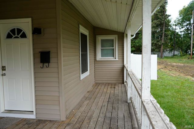 1421 Linden Avenue, South Bend, IN 46628