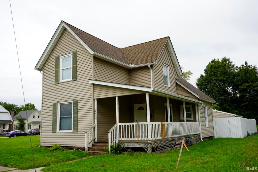 1421 Linden Avenue, South Bend, IN 46628