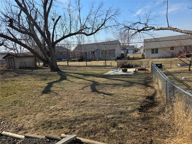 456 Mayberry Drive NW, Cedar Rapids, IA 52405