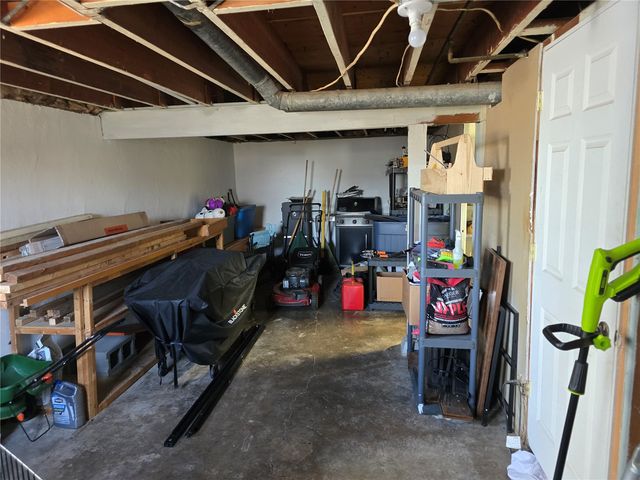 456 Mayberry Drive NW, Cedar Rapids, IA 52405